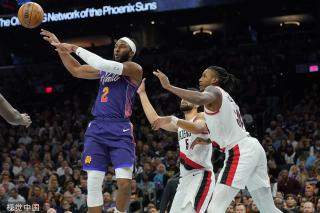 受球员个人 受球员个人