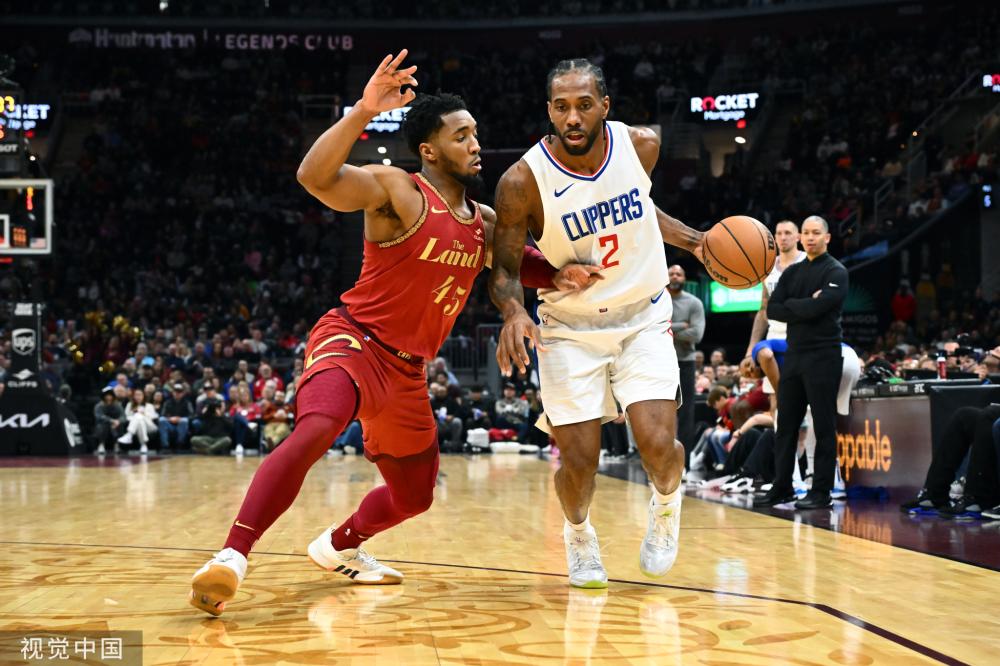 队的阵容与 队的阵容与