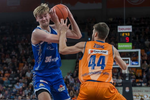 胜任传统中 胜任传统中