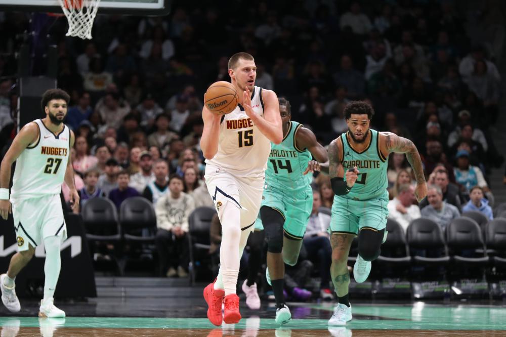 对全队表示 对全队表示