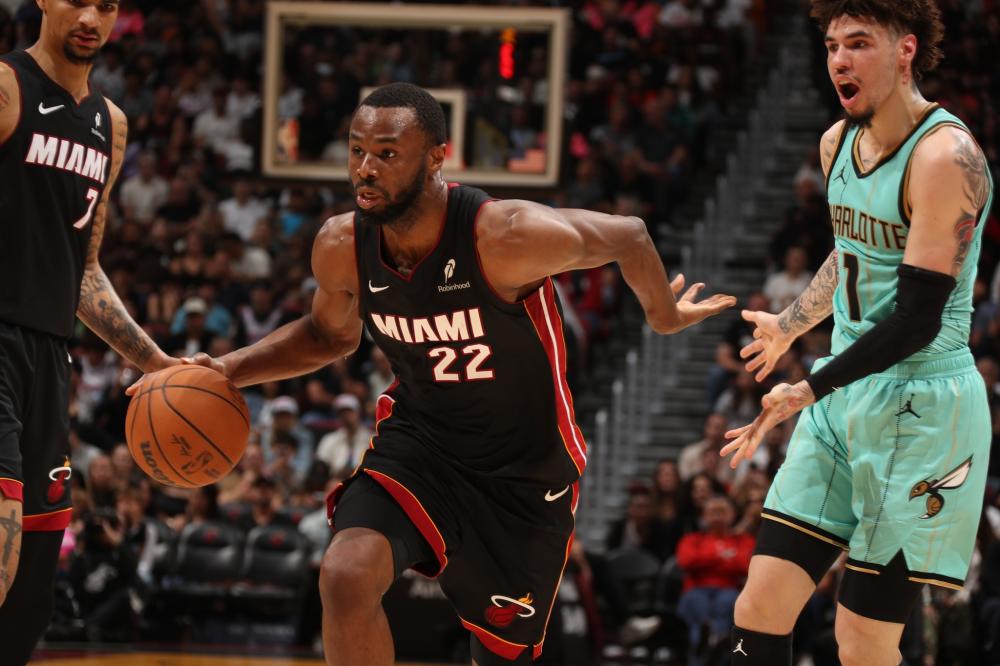 上顶尖的球 上顶尖的球