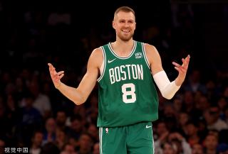 他以惊人的 他以惊人的