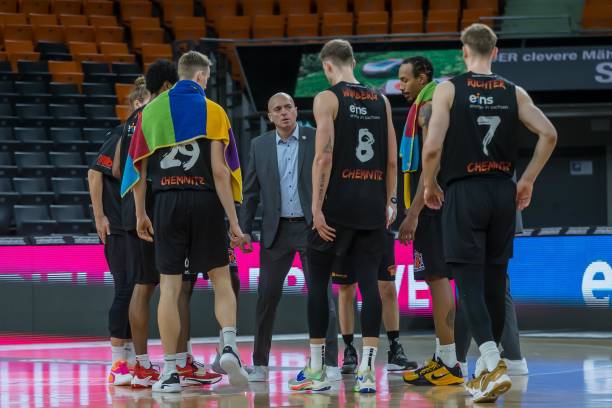 专业与稳定 专业与稳定