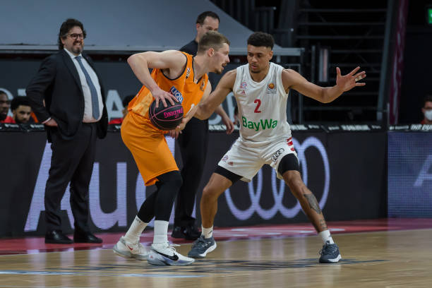 大战中赢得 大战中赢得